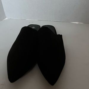 Cute samilor mules black size 6